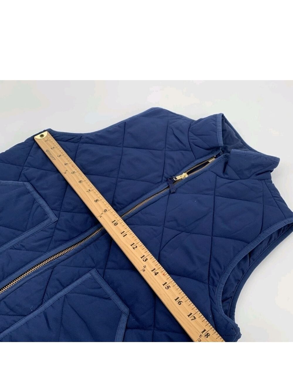 J.Crew Women’s Quilted Puffer Vest Navy Blue Full Zip Lightweight Layering Size - Picture 4 of 8